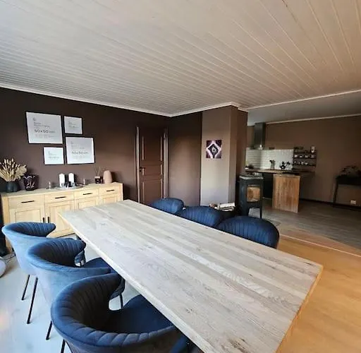 Tomannsbolig Sentralt アパート *